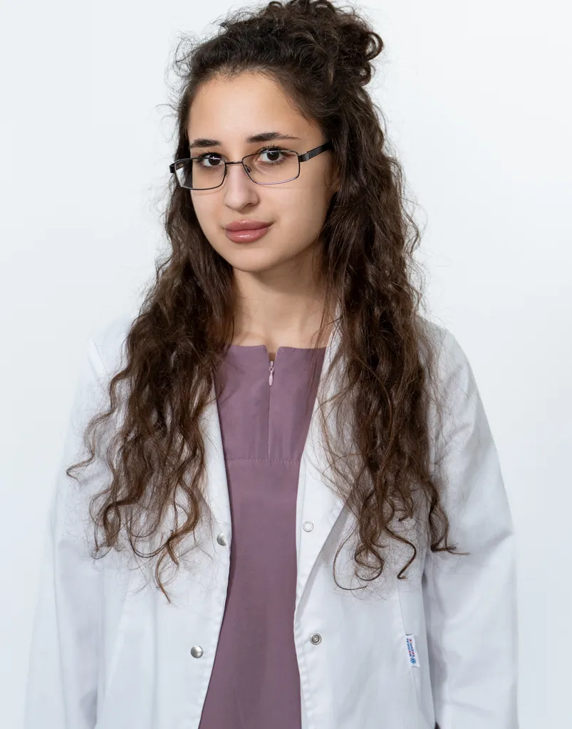 Быкова Яна Августовна