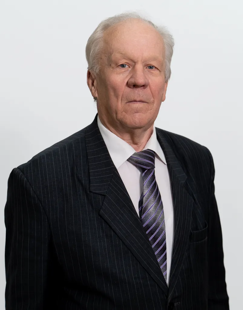 Коноплев Виктор Иванович