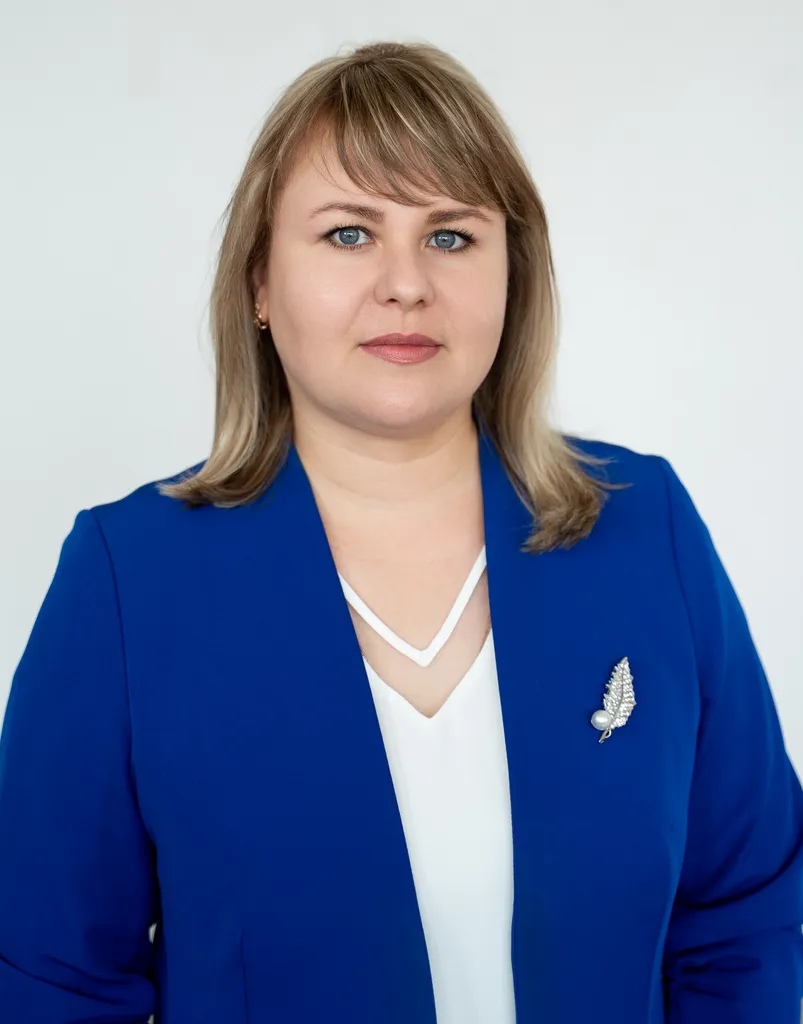 Лошакова Анна Владимировна