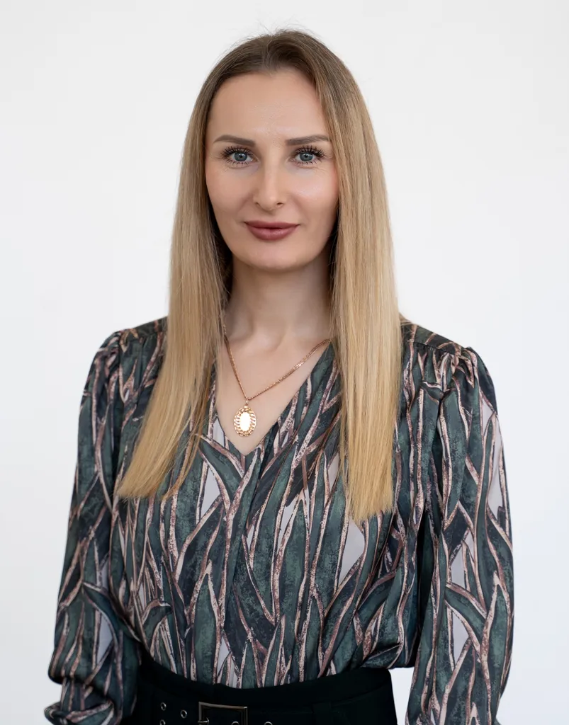 Устименко Елена Александровна